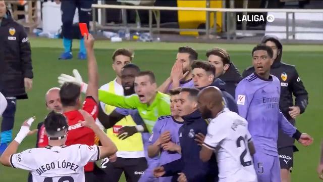 哨压绝杀！贝林99分钟进球被吹，裁判皇马谁是谁非？