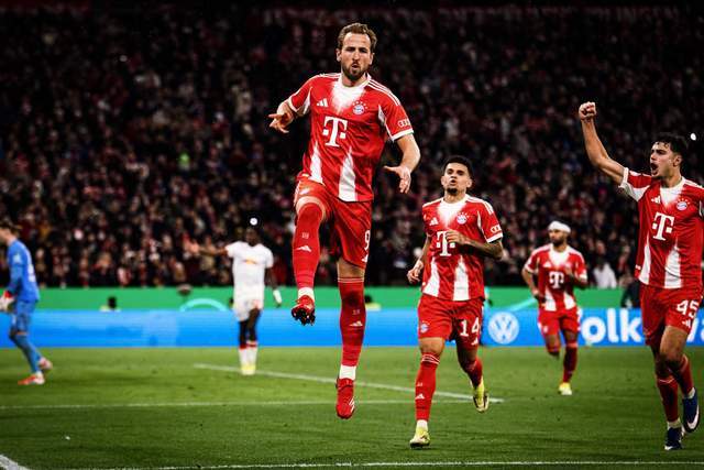 开云平台-2-0！凯恩7战8球，1.3亿超巨助攻王，三杀莱比锡，拜仁剑指4冠王